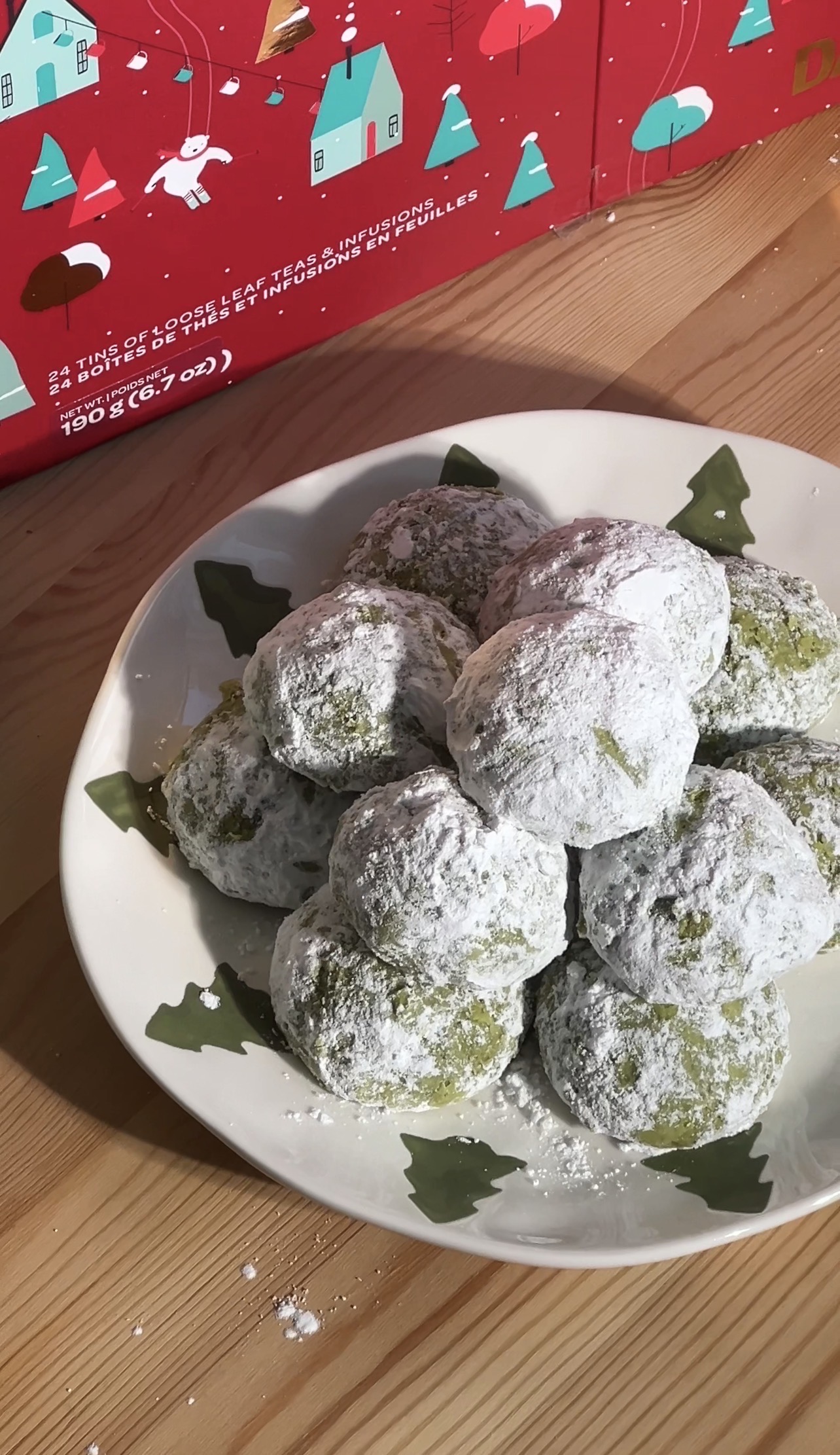 Blueberry Muffin Tea Matcha Snowballs